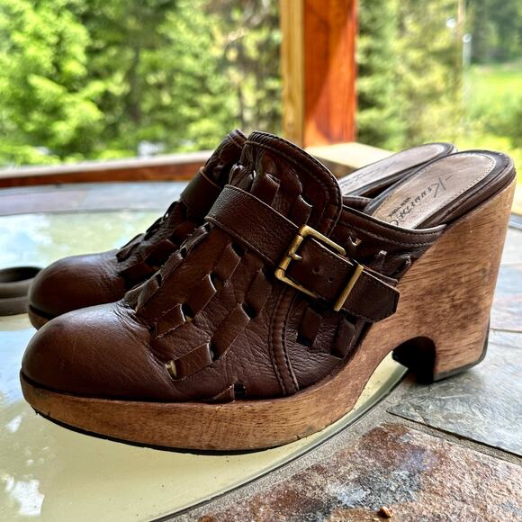 Kenneth Cole WEAVE OUT Heeled Platform Clogs 9.5 Leather Brown Chunky Mules - Picture 1 of 14